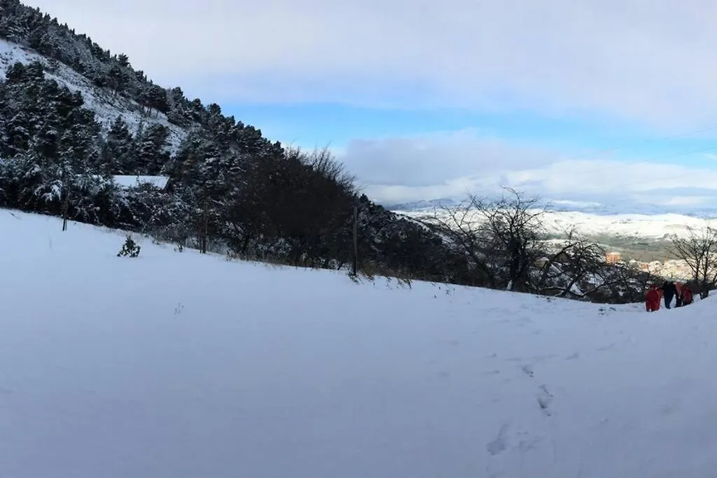La Casetta Sulle Nuvole. Cammarata Chalet